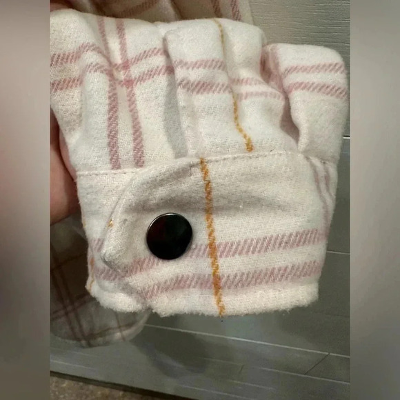 HFX Cream/ Pink Fall Shaket- size Medium - Picture 6 of 6